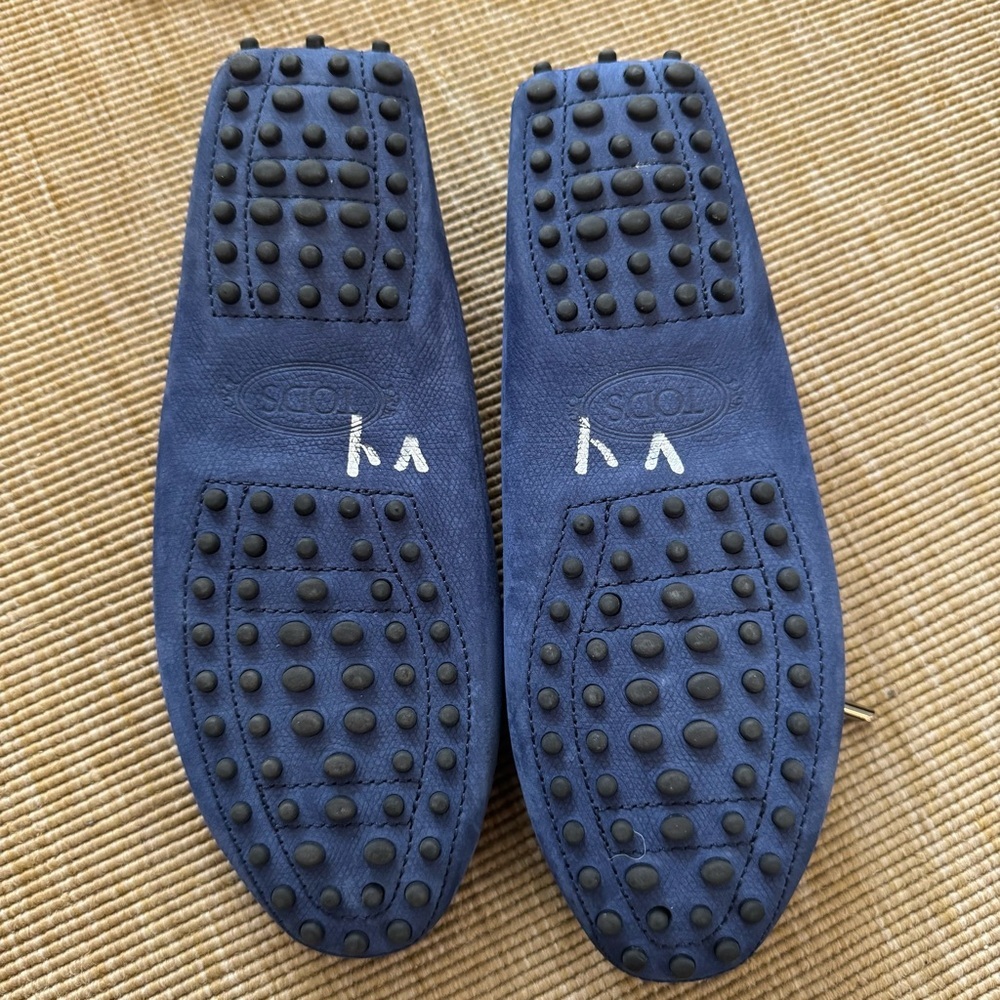 Tod's Blue Suede Loafers Classic Slip-On Style - Picture 2 of 7